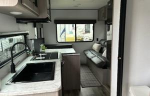 Travel Trailer | Clean and Ready to Go