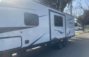 2022 keystone crossfire 24 ft bunk