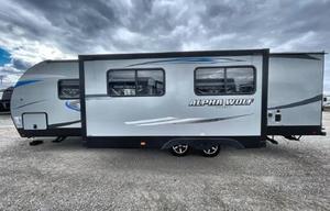 2021 Cherokee Alpha Wolf 26RB-L RV rental photo 4