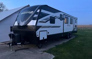 2022 Grand Design Imagine 3250BH