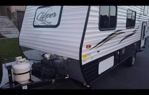 Coachmen Clipper Ultra-Lite bunkhouse
