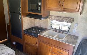 2014 Coleman Forest river Catalina RV rental photo 7