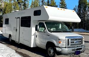 2019 RV 30ft - White - B