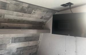 2023 Coleman 17B RV rental photo 4