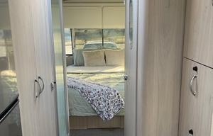 2021 Airstream Globetrotter 27FB - The LainnaBelle