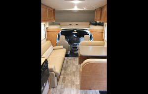 "Daphne" the Winnebago Minnie Winnie 25B