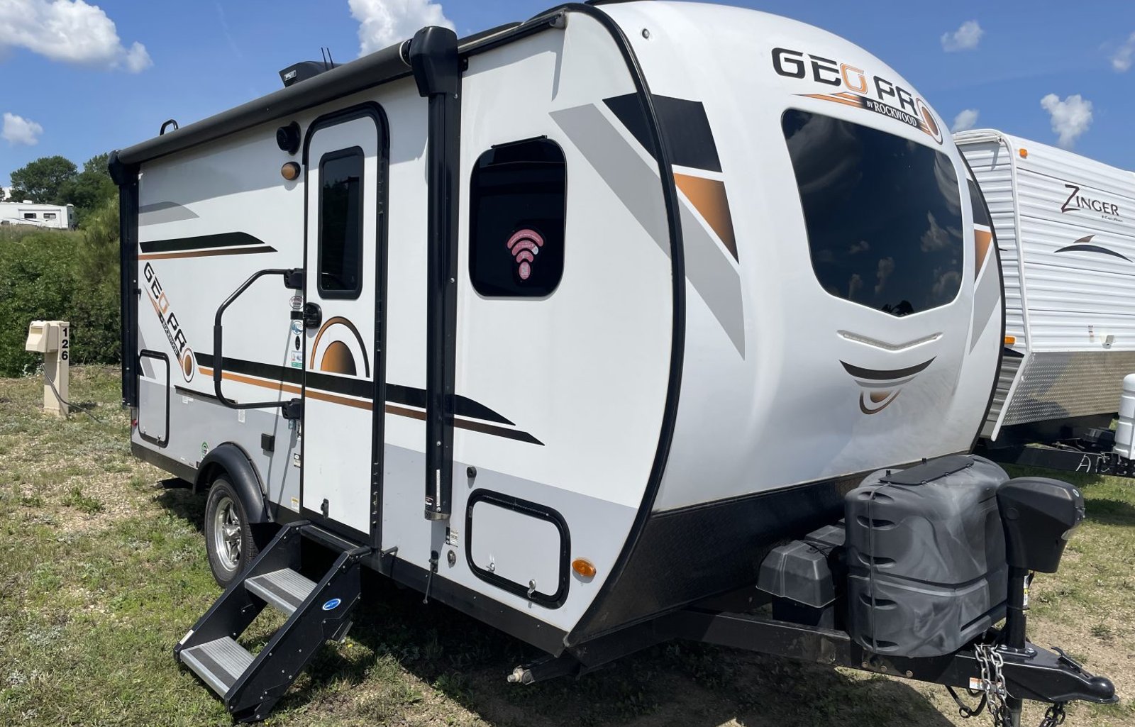 2021 Comfy Camper - Lite
