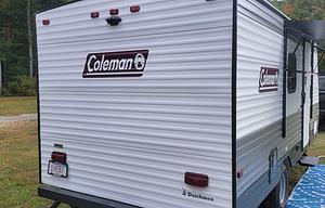 2022 Coleman Lantern LT 17B, Light and easy to tow