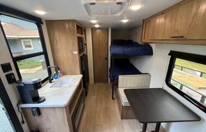 CHEROKEE BLUE - 2025 Cherokee 16EV