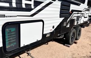 Friendly family toy hauler