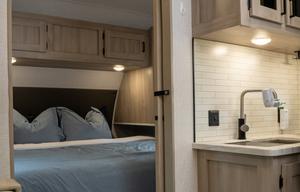 DOLLY | 2025 Della Terra Bunkhouse | Sleeps 8