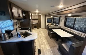 2022 Prime Time RV Avenger 27DBS