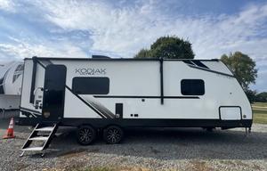 2025 Kodiak Ultra-Lite 241BHSL RV rental photo 1