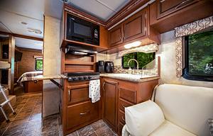 2013 C-Class Bunk House Great for Families