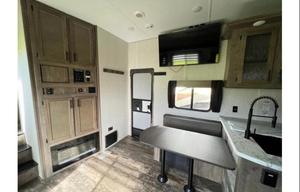 Southern Sunrise Pet Friendly/Kid Friendly RV