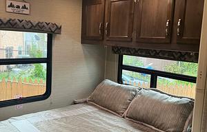 "Jupiter" the Bunkhouse Motorhome | Sleeps 8