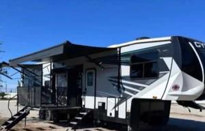 2022 Heartland Cyclone 4270
