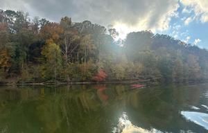 A class "glamping” on Lake Tuscaloosa