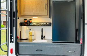 2025 Coachmen RV Freedom Express Select 247SE RV rental photo 27
