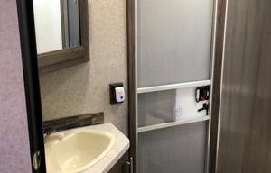 2019 Forest river Cherokee grey wolf 26dbh