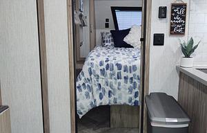 2021 Palomino SolAire Ultra Lite 243BHS