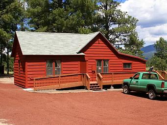 Spring Valley Cabin & Bunkhouse