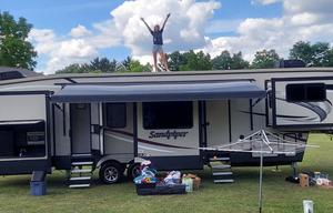 2020 Forest River Sandpiper 379FLOK DELIVERY/SETUP