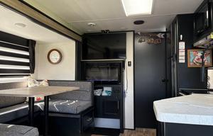 2021 Forest River RV Cherokee Grey Wolf 23MK RV rental photo 10