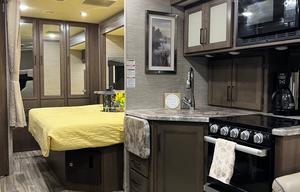 2021 THOR MOTOR COACH CLASS C