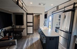 2021 Keystone Rv 3570LFT