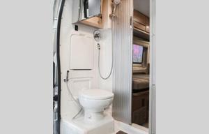 TINY HOUSE ON WHEELS - Deluxe Winnebago Travato