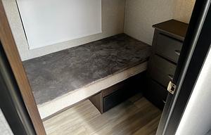2022 Shasta RVs Phoenix Lite 30BH *Bunkhouse*