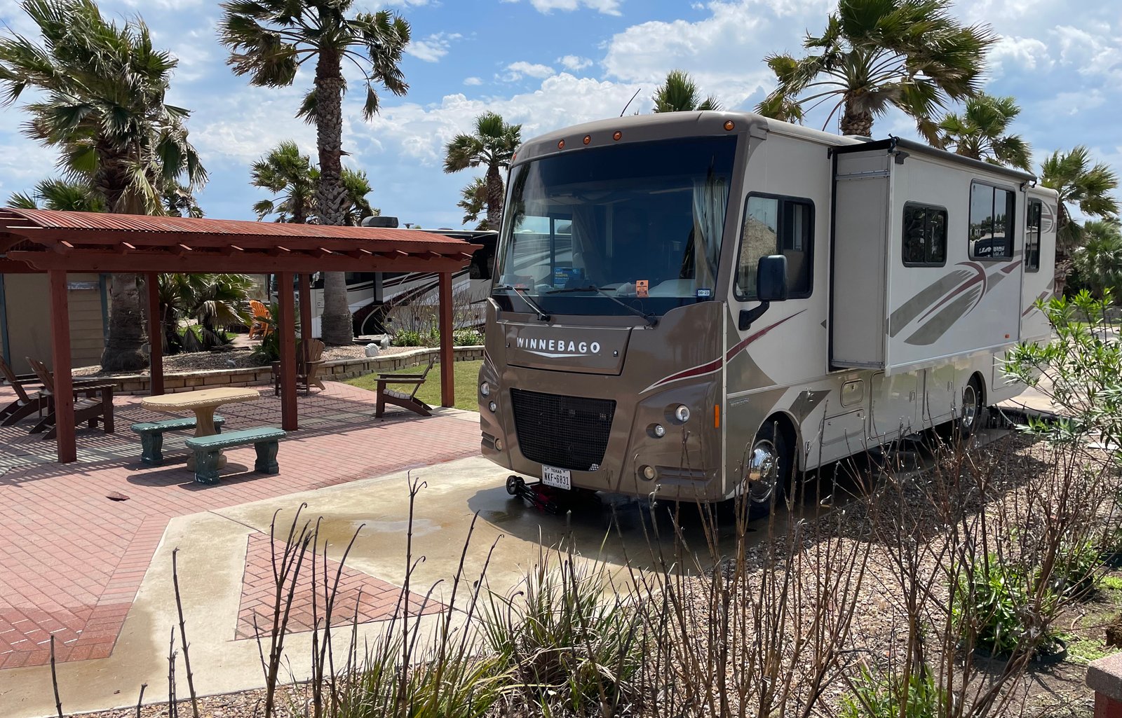 2016 Winnebago Vista 31KE