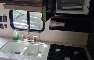 Free spirit fun weekend getaway travel trailer