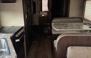 2019 Thor Motor Coach Freedom Elite 28FE