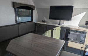 Enjoy Ultimate Sunsets with this Sunray Sport 129