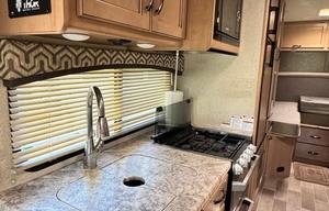 2020 beautiful motorhome 25 ft class C