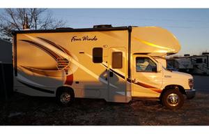 2017 Thor Motor Coach Four Winds 22B