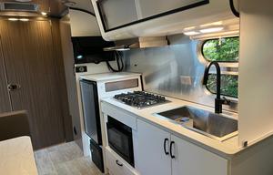 2020 Airstream RV Caravel 22FB