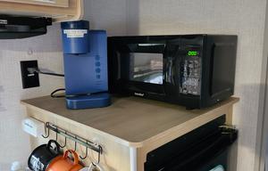 Easy SUV Tow Bunk House Sleeps 4 STOCKED! Pet