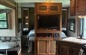 37' Keystone Sprinter Big and Perfect for familys!