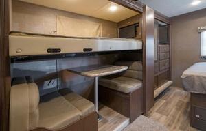 "Sugarbear Express 1" Thor Bunkhouse