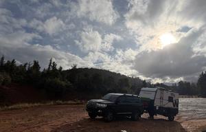 Easy Tow Camper | Hike 100 | Pet Friendly