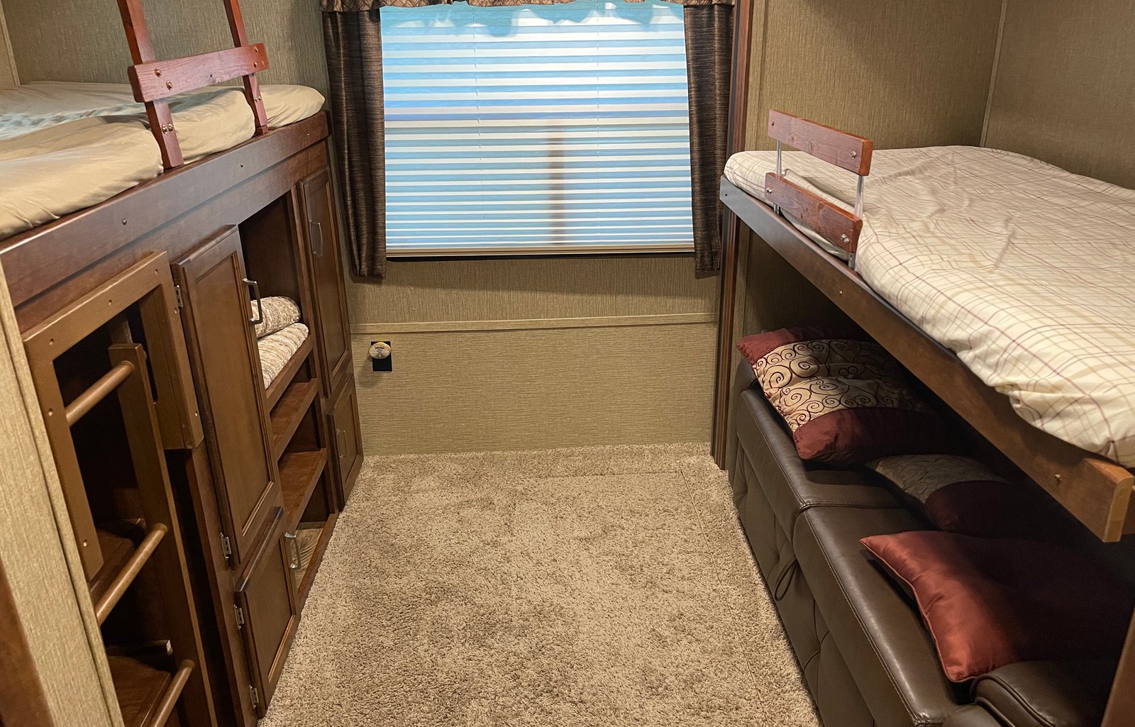 2018 Keystone RV Outback 325BH