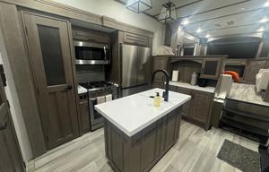 2023 Grand Design Solitude 380FL R
