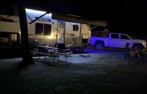 2023 Luxurious Family-Friendly Apex Ultra-Lite
