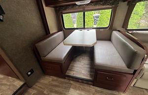 2016 Forest River RV Sunseeker 3100SS Ford