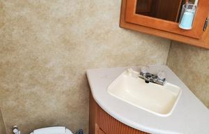 2008 Winnebago Vista 33T