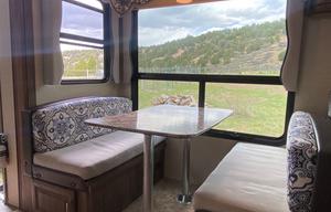 Luxury Desert Wanderer-Two Private Bedrooms