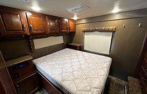 2016 Thor Motor Coach Chateau 31E Bunkhouse